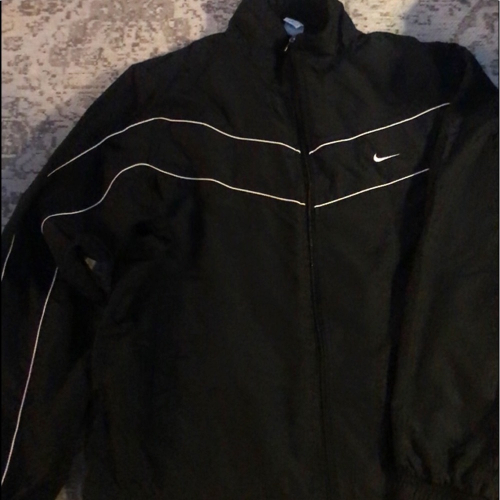 Men’s Nike windbreaker